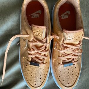 Nike air creamsicle